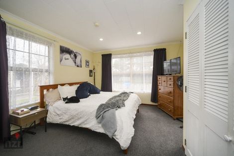 Photo of property in 54 John F Kennedy Drive, Milson, Palmerston North, 4414