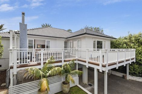 Photo of property in 18 Kitchener Road, Takapuna, Auckland, 0620