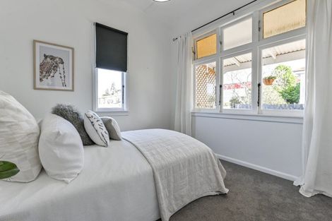 Photo of property in 305a Frederick Street West, Mahora, Hastings, 4120