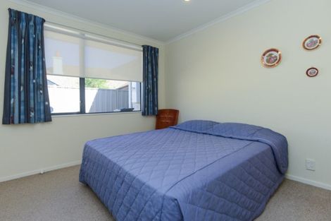 Photo of property in 10 Amner Place, Havelock North, 4130