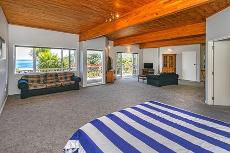 Photo of property in 24 Little Bay Drive, Waikawau, Coromandel, 3584