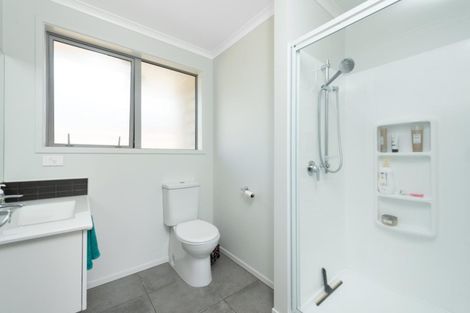 Photo of property in 35 Piata Street, Papamoa Beach, Papamoa, 3118