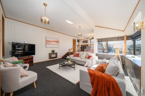 Photo of property in 11 Duval Grove, Tawa, Wellington, 5028