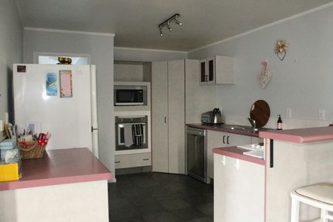 Photo of property in 3 Hawes Street, Waimangaroa, Westport, 7891