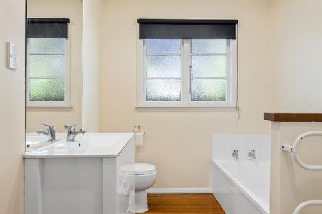 Photo of property in 105 Glandovey Road, Strowan, Christchurch, 8052