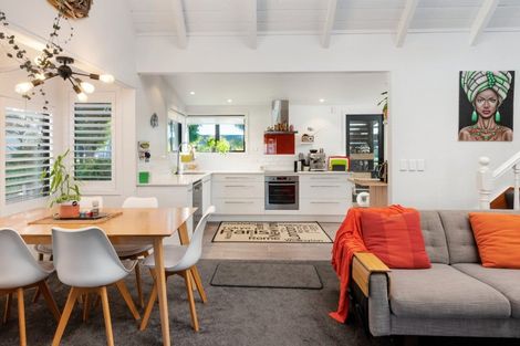 Photo of property in 49a Percy Road, Papamoa Beach, Papamoa, 3118