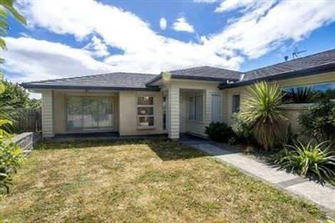 Photo of property in 12 Kaweka Close, Aotea, Porirua, 5024