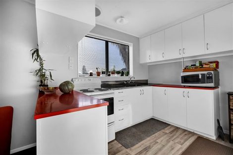 Photo of property in 1/12 Darnell Street, Fitzroy, New Plymouth, 4312