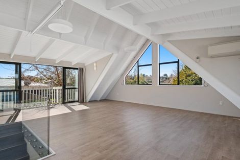 Photo of property in 87 Grand Vue Road, Kawaha Point, Rotorua, 3010