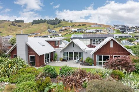Photo of property in 22 Irwin Logan Drive, Mosgiel, 9024