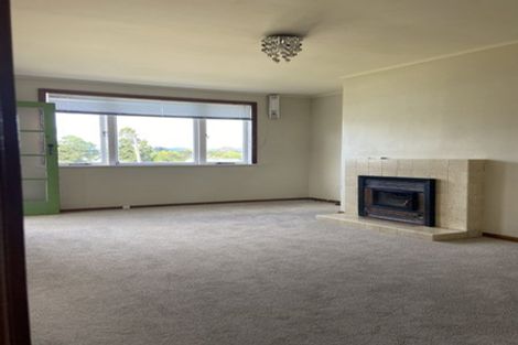 Photo of property in 14 Wharf Road, Te Atatu Peninsula, Auckland, 0610