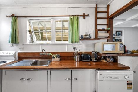 Photo of property in 64 Centre Street, Strathern, Invercargill, 9812