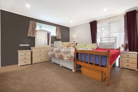 Photo of property in 72 Arion Road, Takanini, 2112