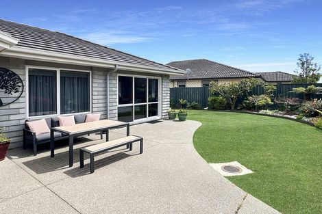 Photo of property in 65 Capriana Drive, Karaka, Papakura, 2113