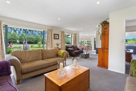 Photo of property in 279 School Road, West Eyreton, Rangiora, 7475