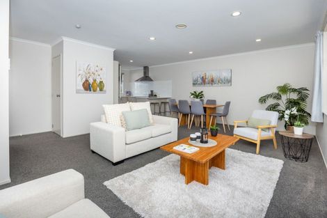 Photo of property in 2/9 Beatty Street, Melville, Hamilton, 3206