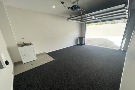 Photo of property in 2/10b Huka Road, Birkenhead, Auckland, 0626