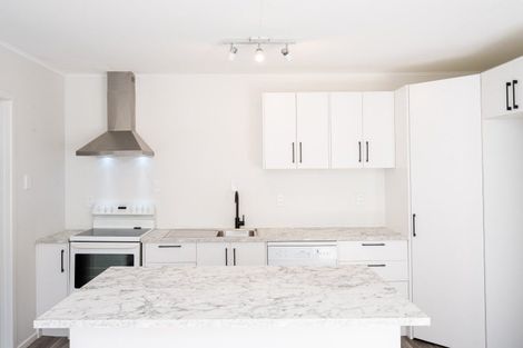 Photo of property in 4 Leyland Road, Te Awanga, 4102