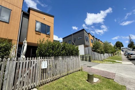 Photo of property in Rf202b, 36/18 Hewlett Road, Massey, Auckland, 0614