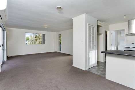 Photo of property in 18 Tableau Place, Totara Vale, Auckland, 0629