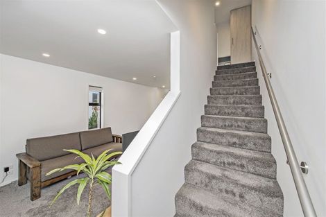 Photo of property in 2/241 Lincoln Road, Addington, Christchurch, 8024