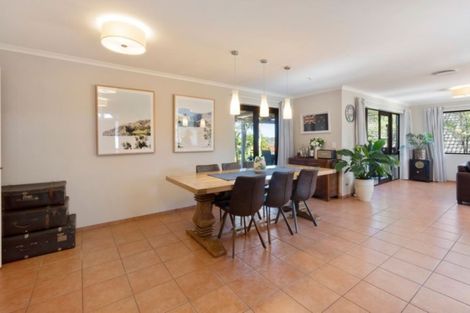 Photo of property in 11 Manara Place, The Gardens, Auckland, 2105
