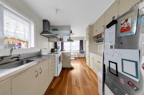 Photo of property in 61 Carrington Avenue, Silverdale, Hamilton, 3216