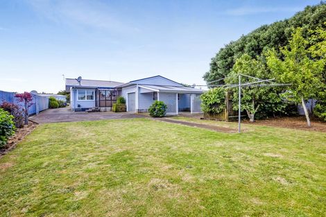 Photo of property in 25 Hunter Street, Hawera, 4610