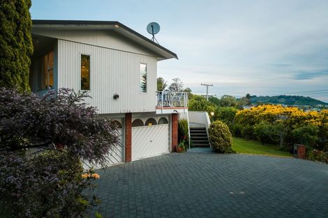 Photo of property in 2 Hill Road, Whataupoko, Gisborne, 4010