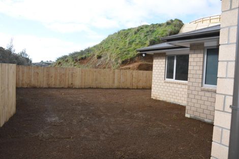 Photo of property in 66 Cyrus Street, Whalers Gate, New Plymouth, 4310