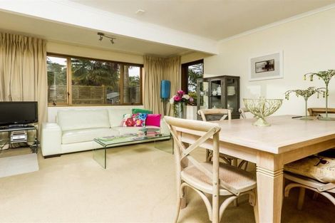 Photo of property in 9 Coromandel Crescent, Mairangi Bay, Auckland, 0630