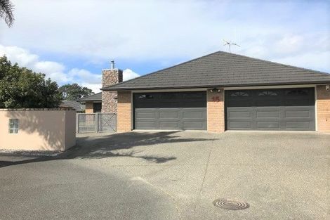 Photo of property in 15 Waiora Place, Pyes Pa, Tauranga, 3112