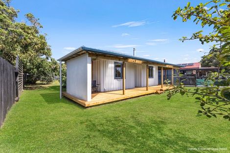 Photo of property in 5 Julian Road, Warea, New Plymouth, 4381