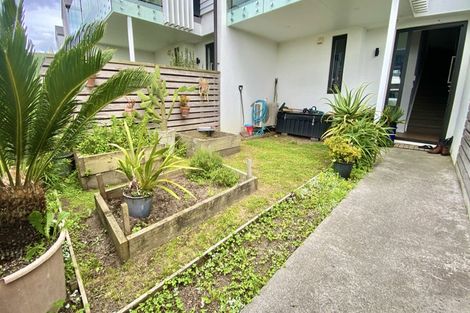 Photo of property in 19 Glenae Lane, Hobsonville, Auckland, 0618