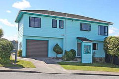 Photo of property in 80 Frobisher Street, Island Bay, Wellington, 6023
