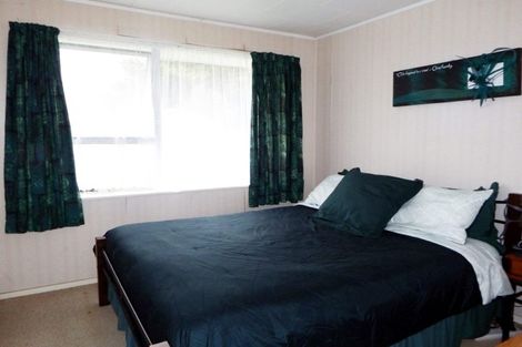 Photo of property in 32 Barton Street, Marton, 4710