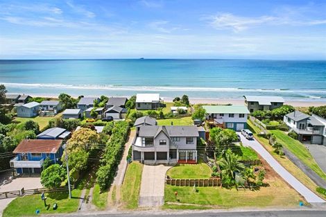 Photo of property in 575 Pukehina Parade, Pukehina, Te Puke, 3189