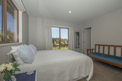 Photo of property in 545 Aubrey Road, Wanaka, 9305