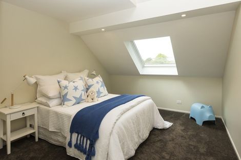 Photo of property in 32b Glandovey Road, Fendalton, Christchurch, 8052