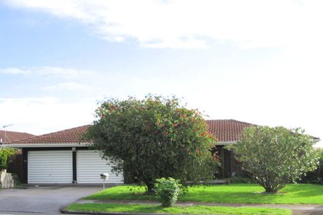 Photo of property in 141 Prince Regent Drive, Farm Cove, Auckland, 2012
