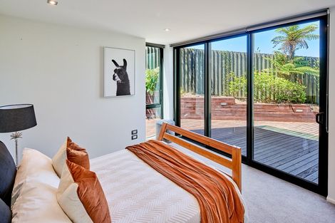 Photo of property in 24d Mandalay Terrace, Khandallah, Wellington, 6035