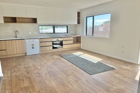 Photo of property in 17a Huia Road, Papatoetoe, Auckland, 2025