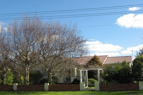 Photo of property in 12 Lyon Street, Marton, 4710