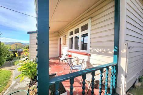 Photo of property in 72 Perth Street, South Hill, Oamaru, 9400
