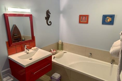 Photo of property in 34 Palm Grove Drive, Western Heights, Hamilton, 3200