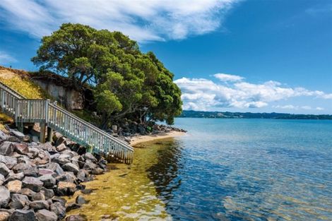 Photo of property in 34 Bermuda Place, One Tree Point, 0118