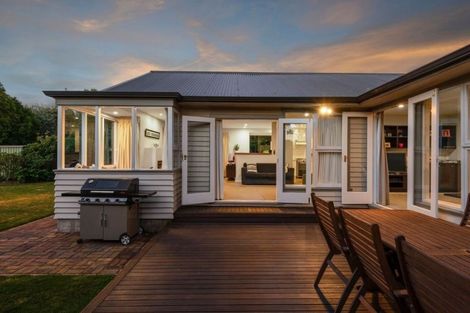 Photo of property in 83 Mays Road, St Albans, Christchurch, 8052