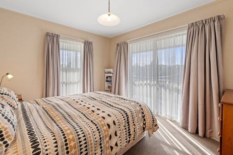 Photo of property in 66 Welcome Bay Road, Welcome Bay, Tauranga, 3112