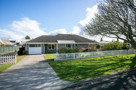 Photo of property in 32 Bryce Street, Cambridge, 3434