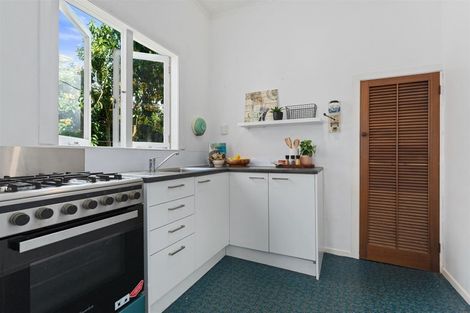 Photo of property in 44a Albert Road, Devonport, Auckland, 0624